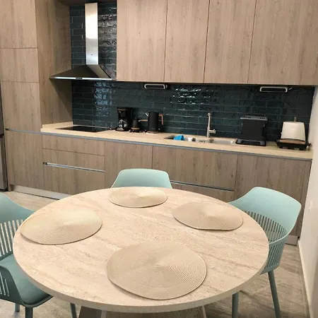 Apartment With Garden Deluxe Krithia